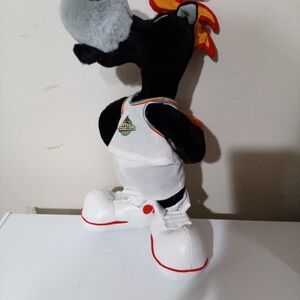 Detroit Pistons Hooper Plush Mascot 1999.